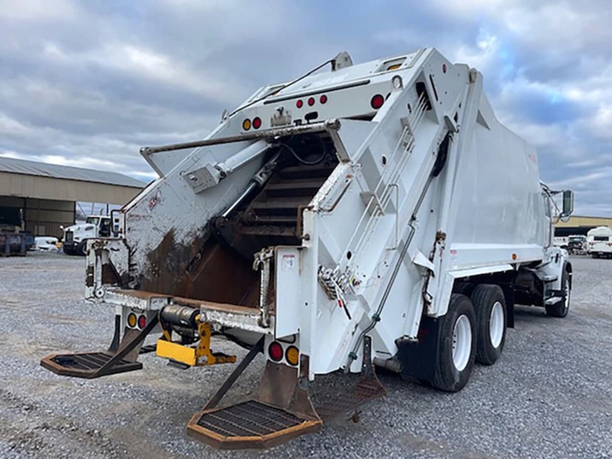 2020 Western Star 4700 — photo 13