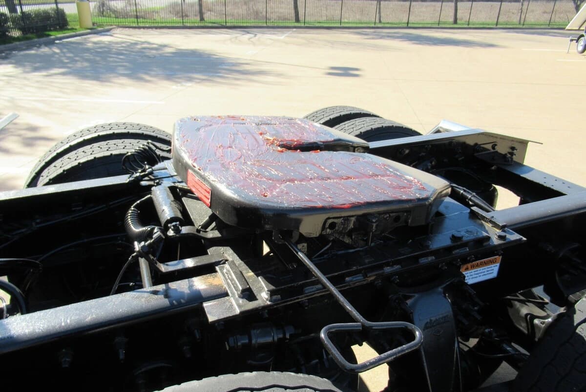 2023 Freightliner Cascadia — photo 16