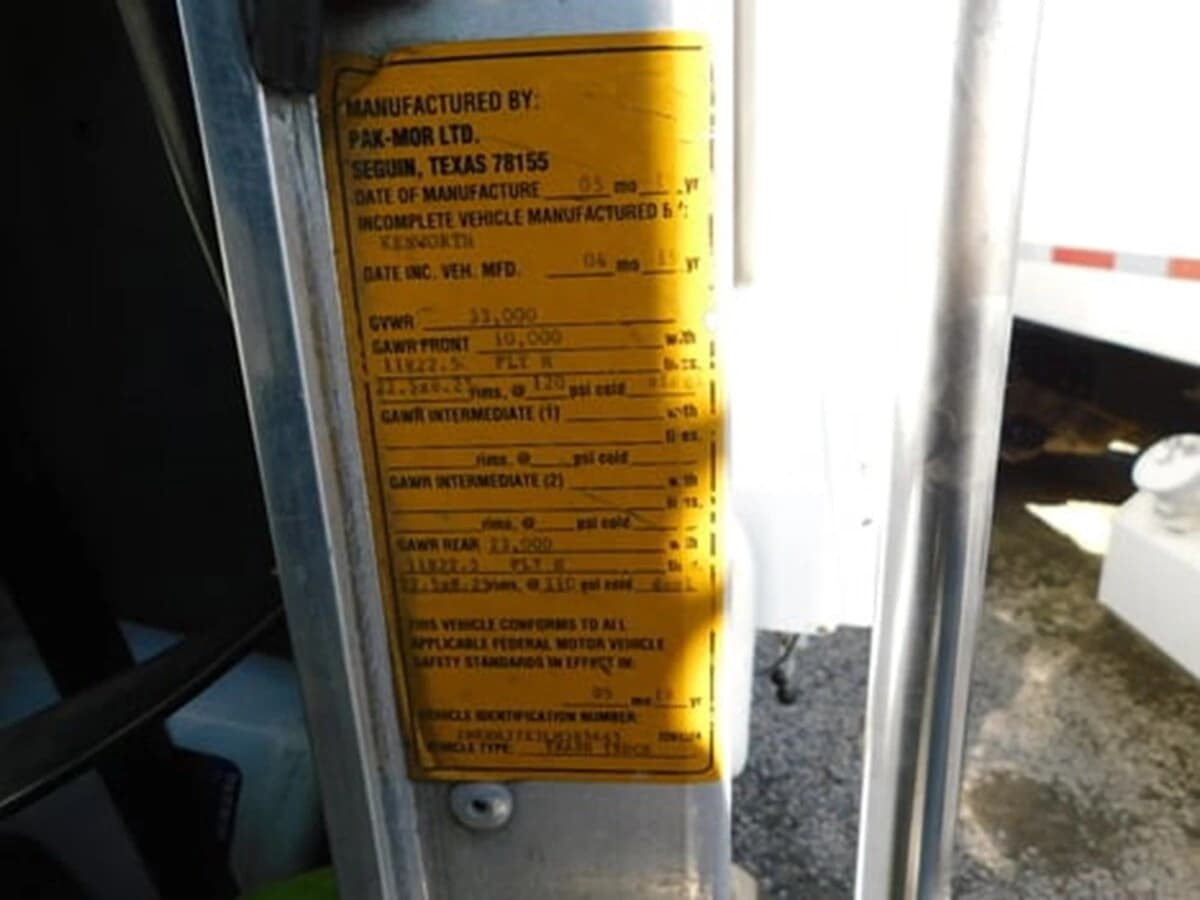 2020 Kenworth T370 — photo 9