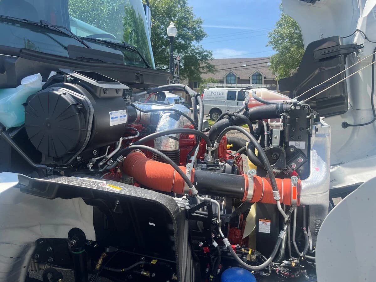 2026 Hino L7 — photo 11