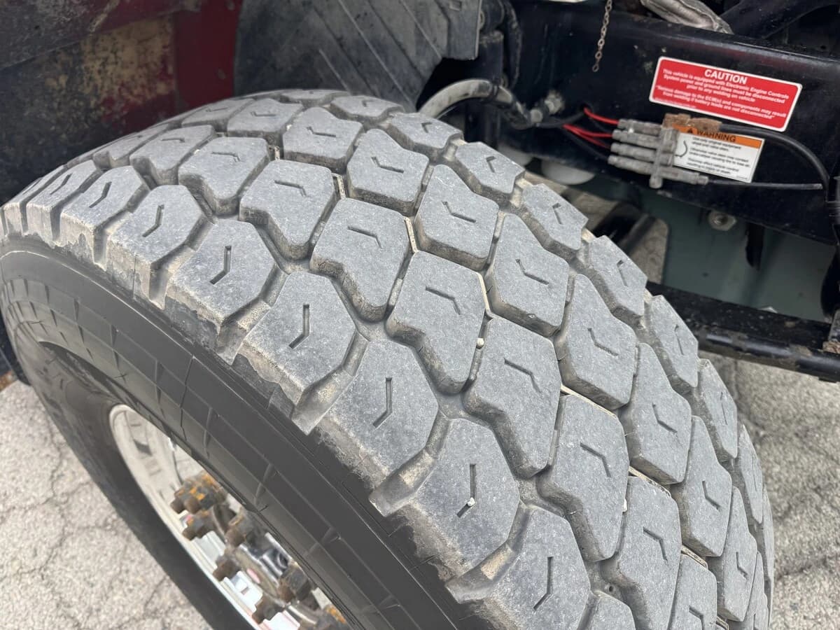 2020 Western Star 4700 — photo 7