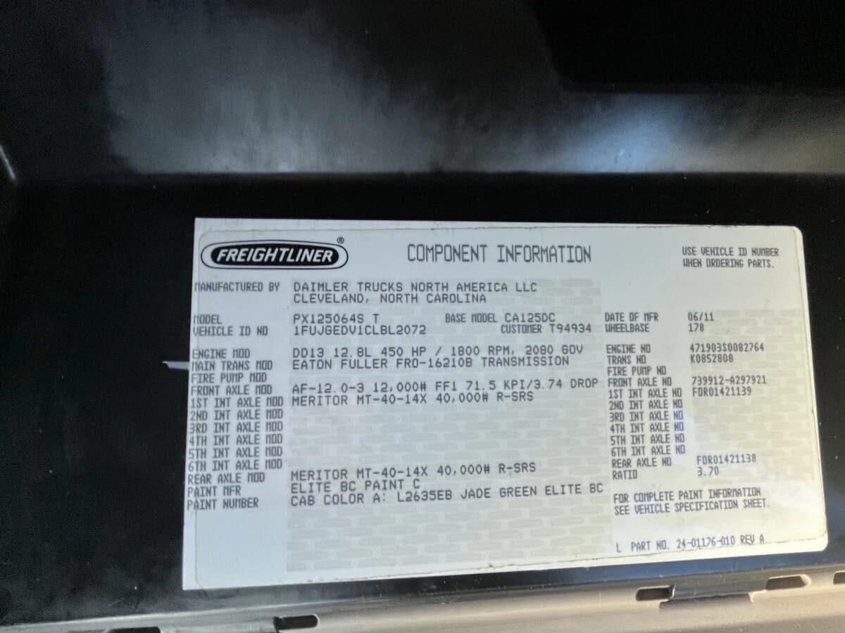 2012 Freightliner Cascadia — photo 16