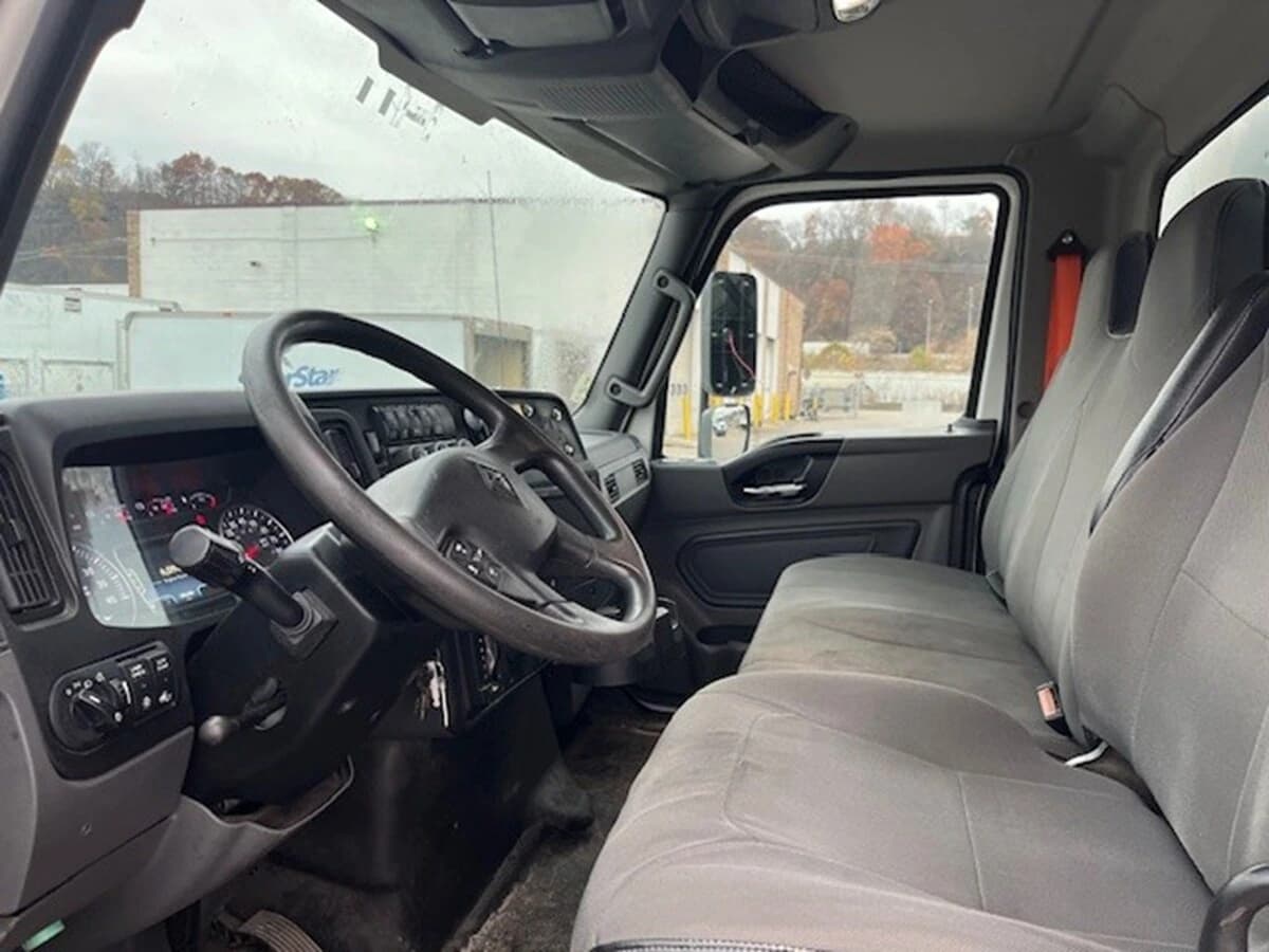 2019 International MV — photo 9