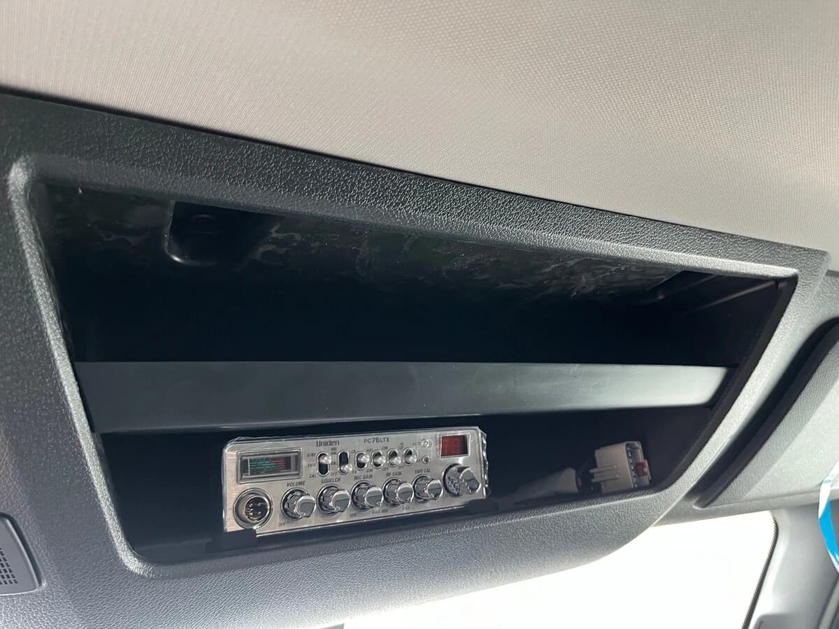 2027 Freightliner Cascadia — photo 14