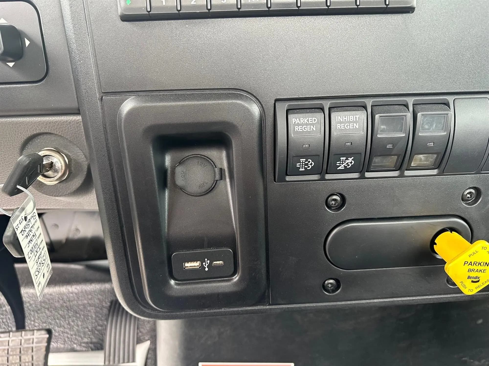 2026 International MV — photo 5