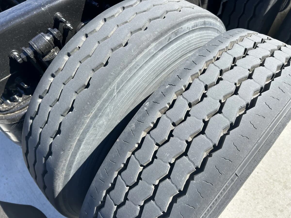 2016 Freightliner Cascadia — photo 7