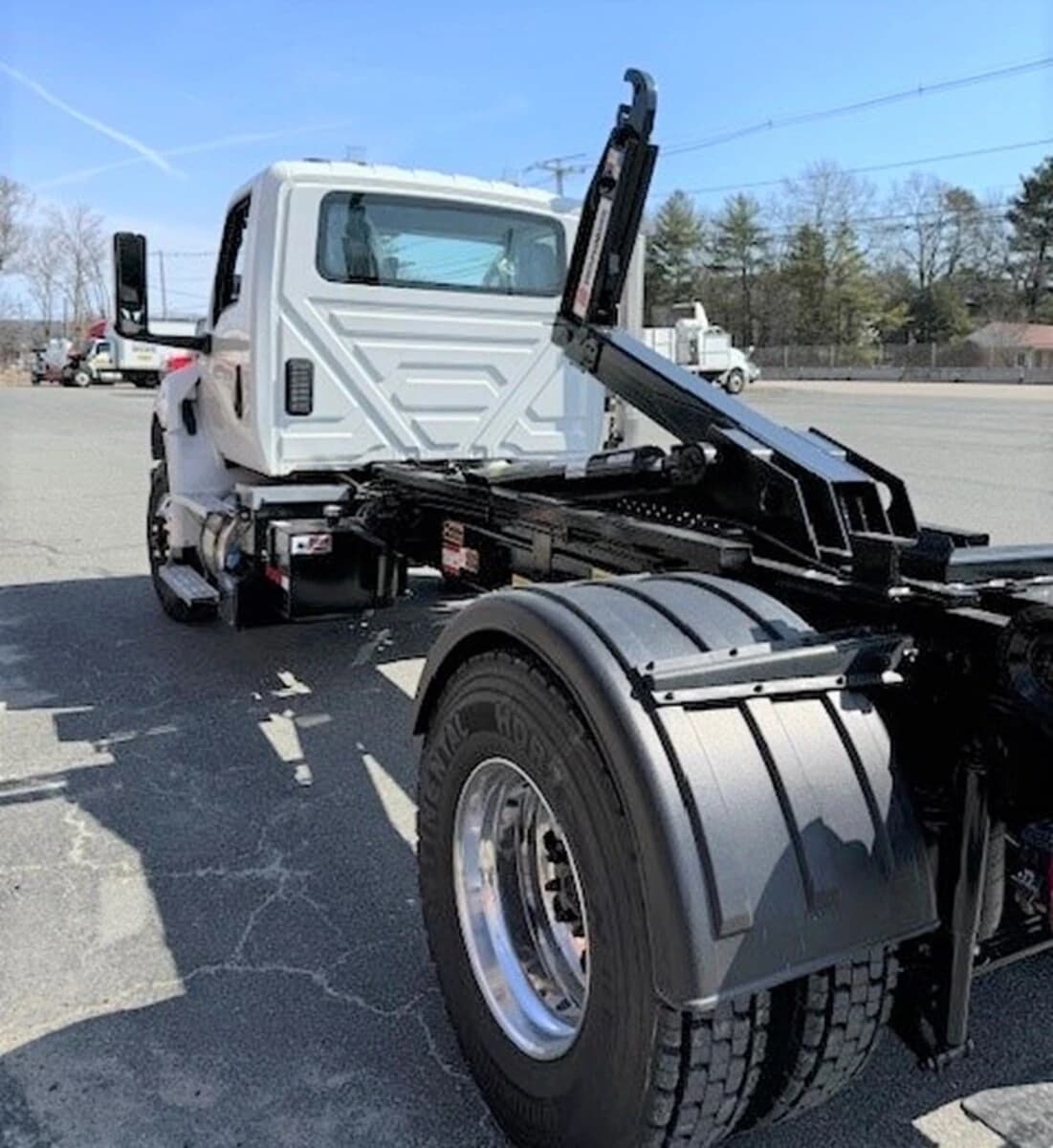 2025 International MV — photo 3