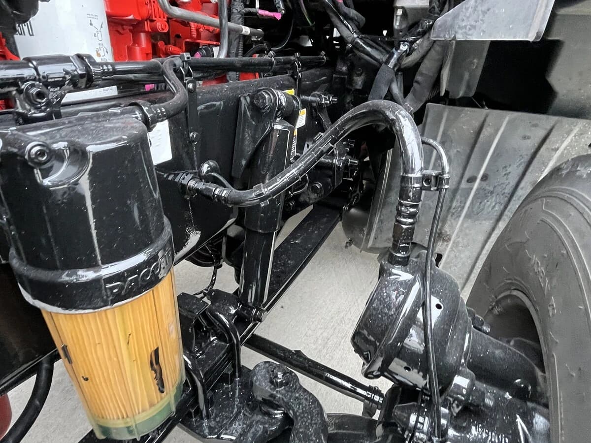 2023 Peterbilt 579 — photo 12