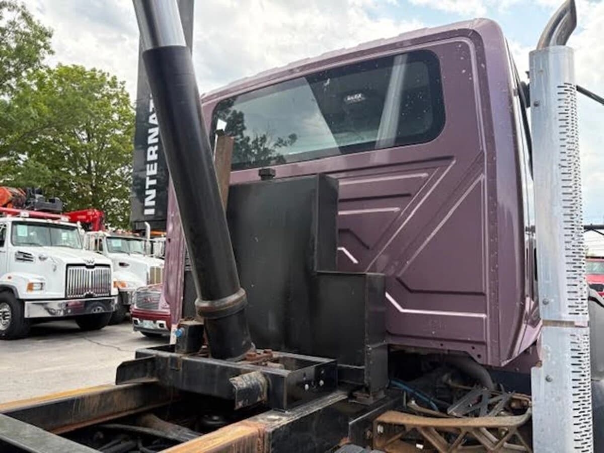2021 International HV — photo 32