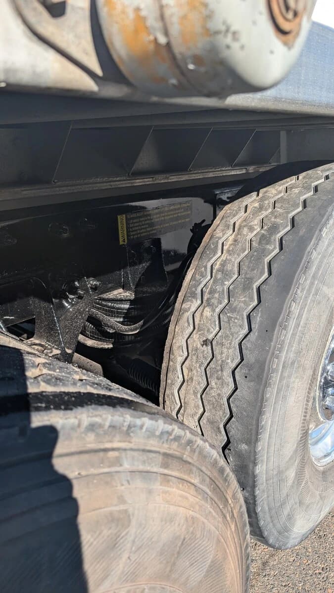 2019 International HX — photo 5