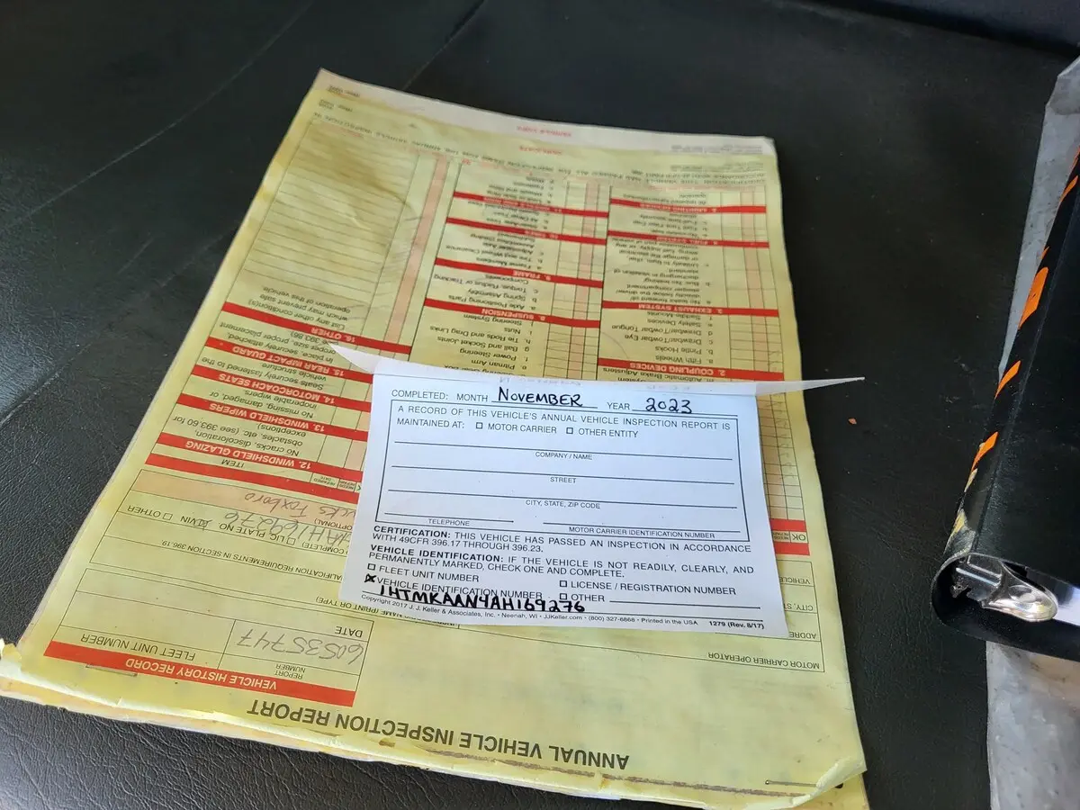 2010 International 4300 — photo 25