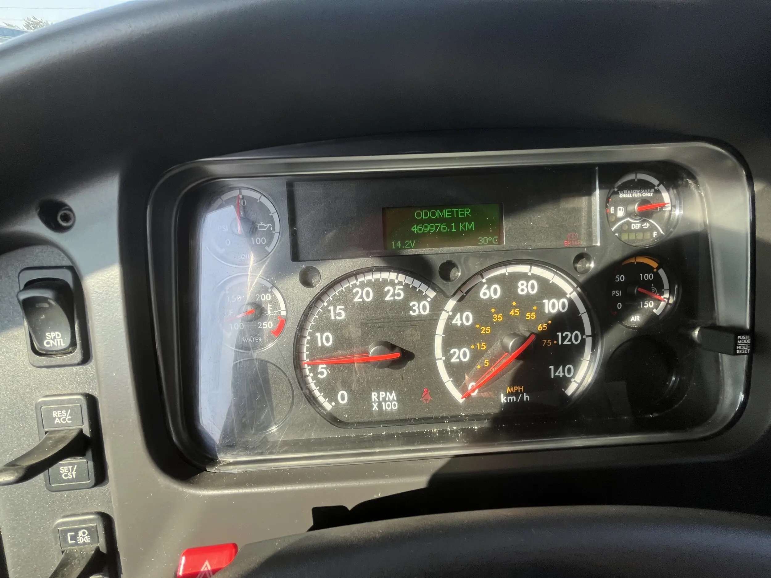 2019 Freightliner M2 106 — photo 27