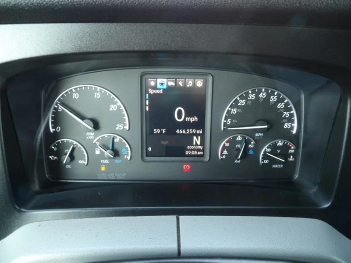 2022 Freightliner Cascadia — photo 20