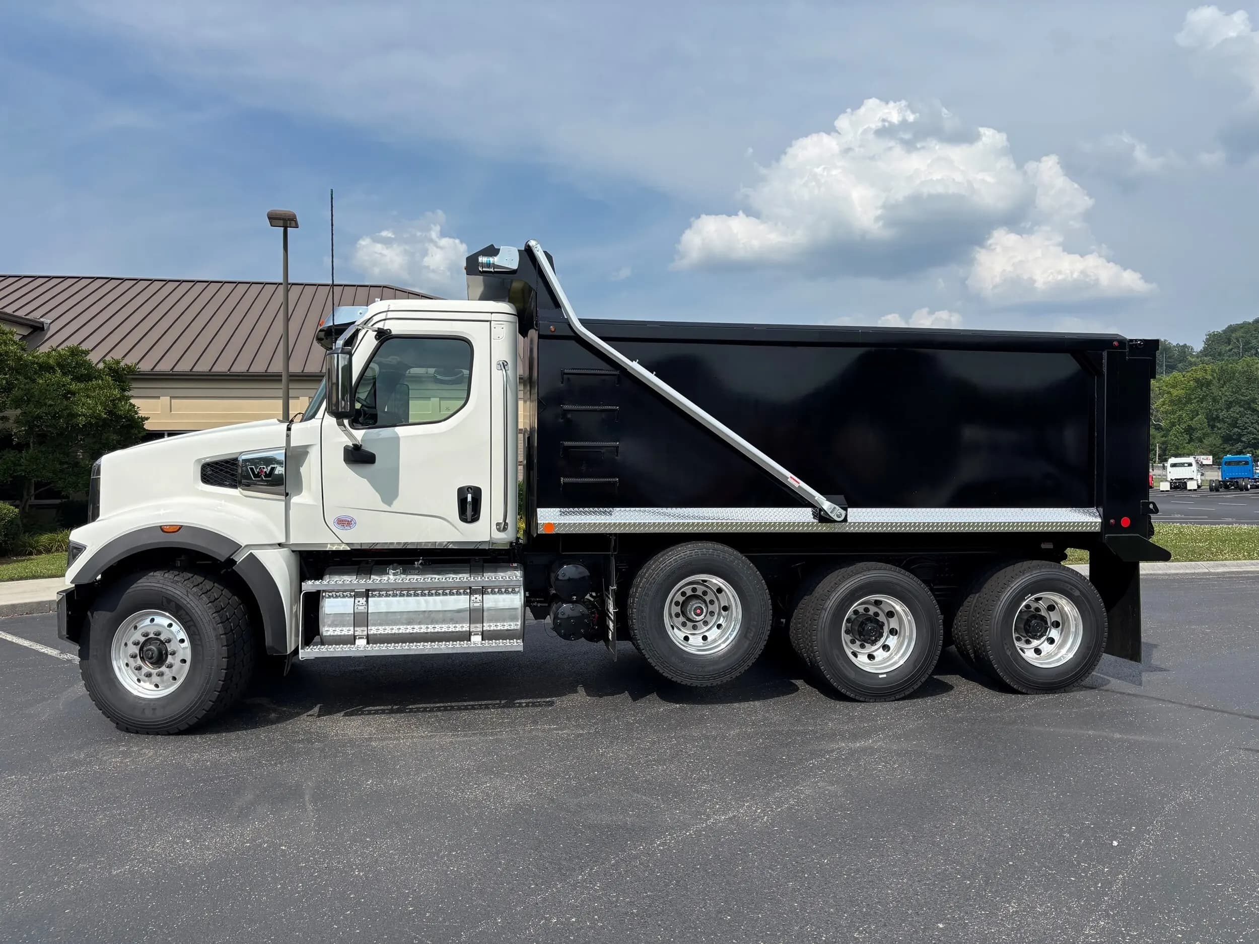 2026 Western Star 49X — photo 8