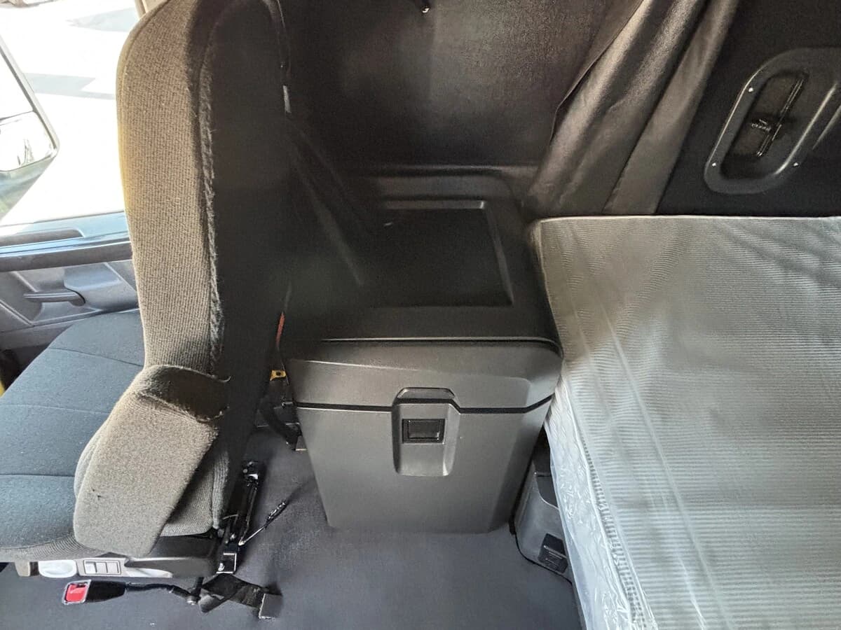 2024 Freightliner Cascadia — photo 12