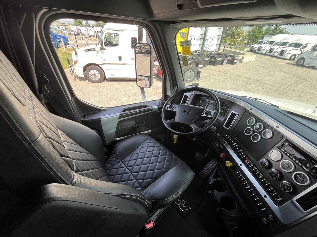 2024 Western Star 49X — photo 49