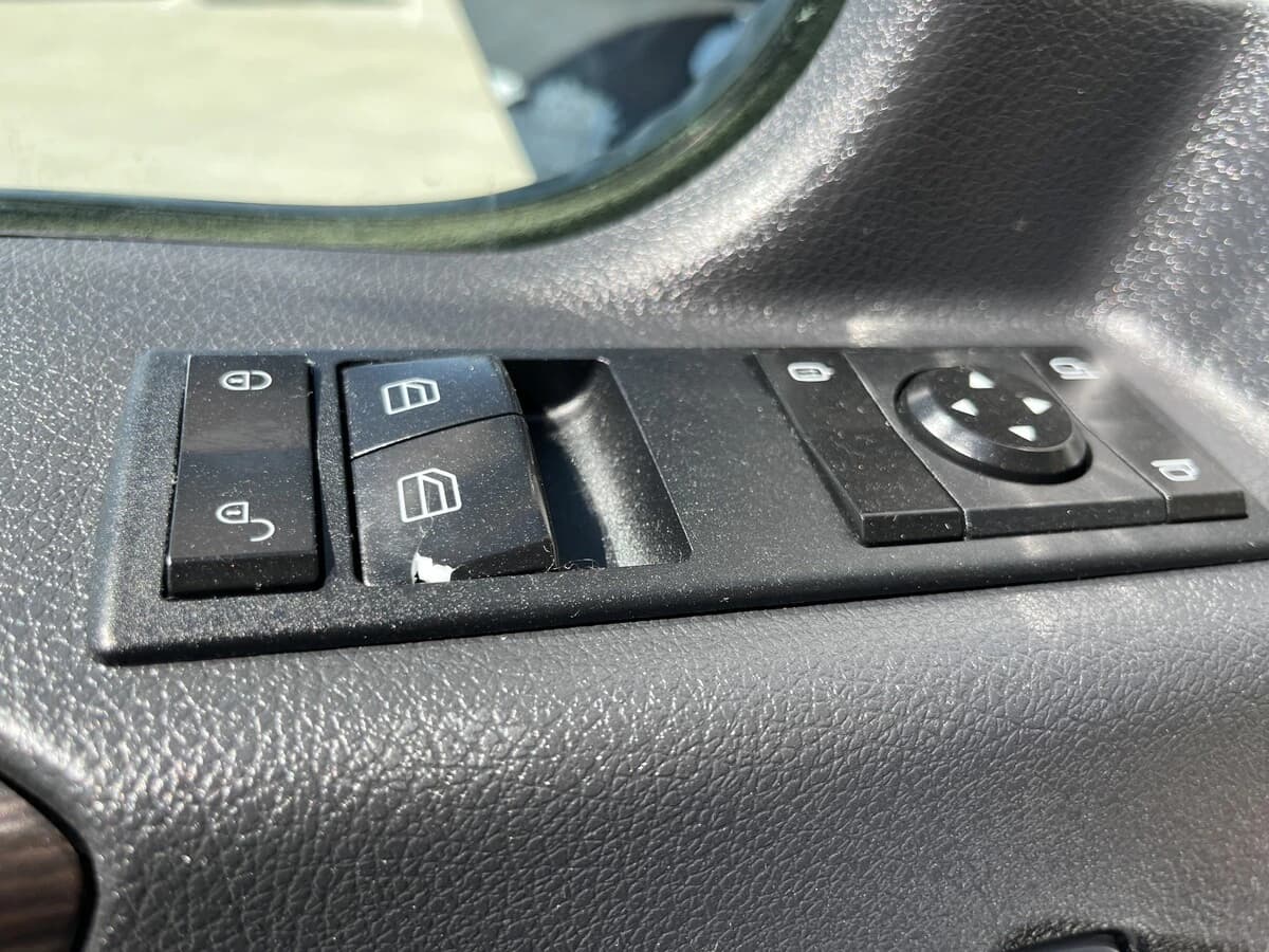 2021 Freightliner Cascadia — photo 27