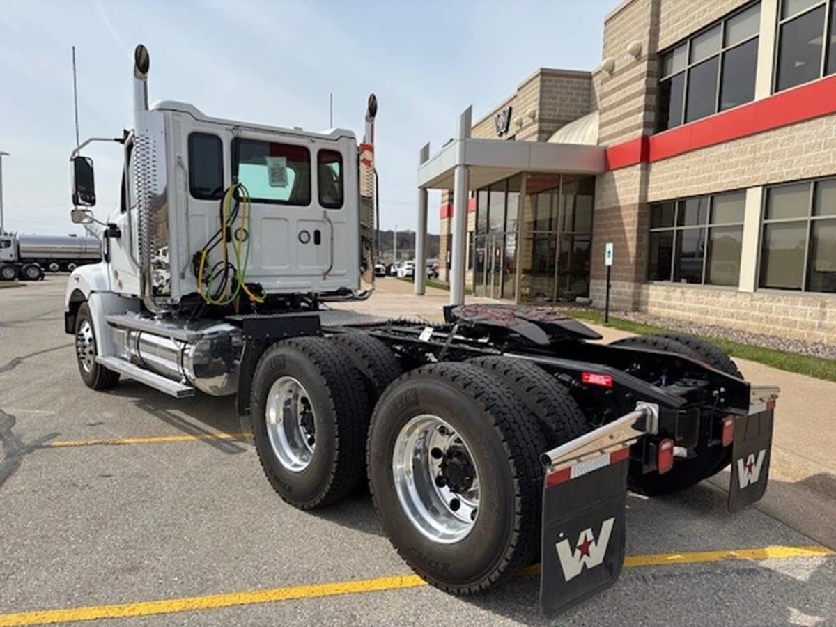 2027 Western Star 49X — photo 7