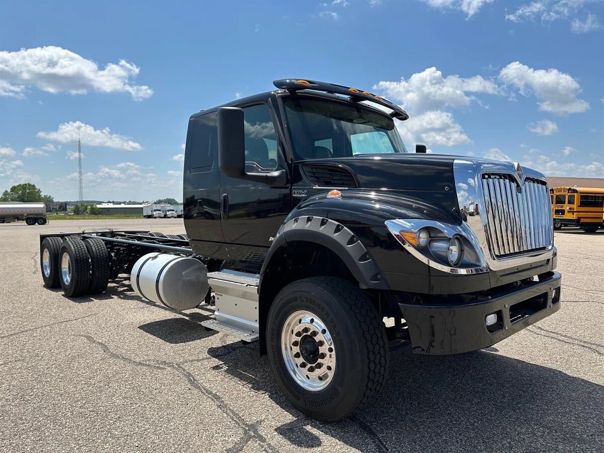 2025 International HV — photo 2