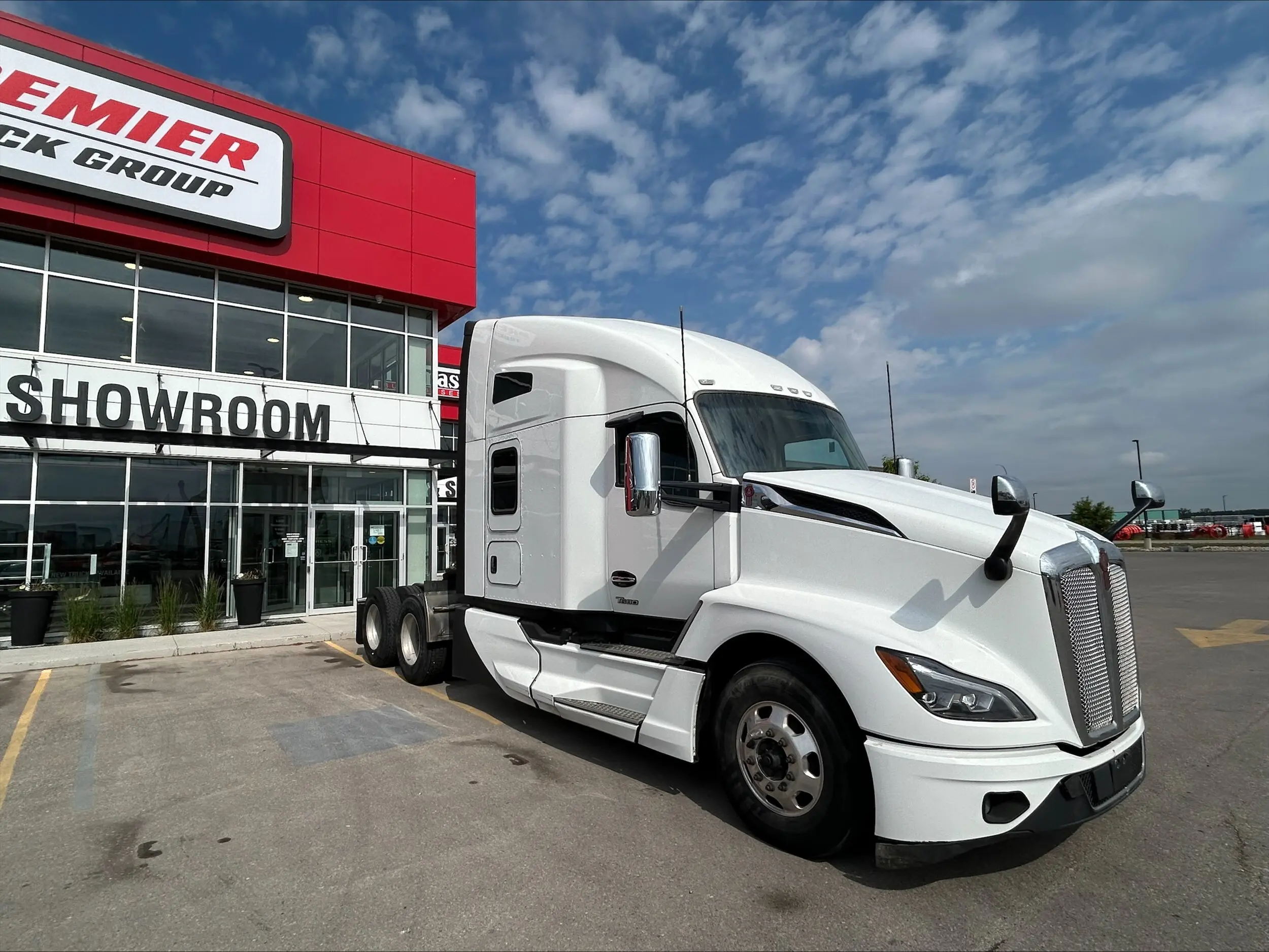 2022 Kenworth T680 — photo 3