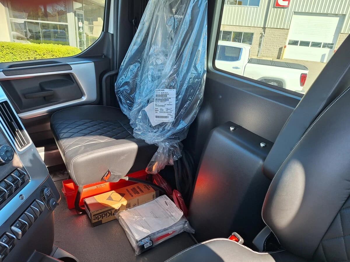 2025 Western Star 49X — photo 11