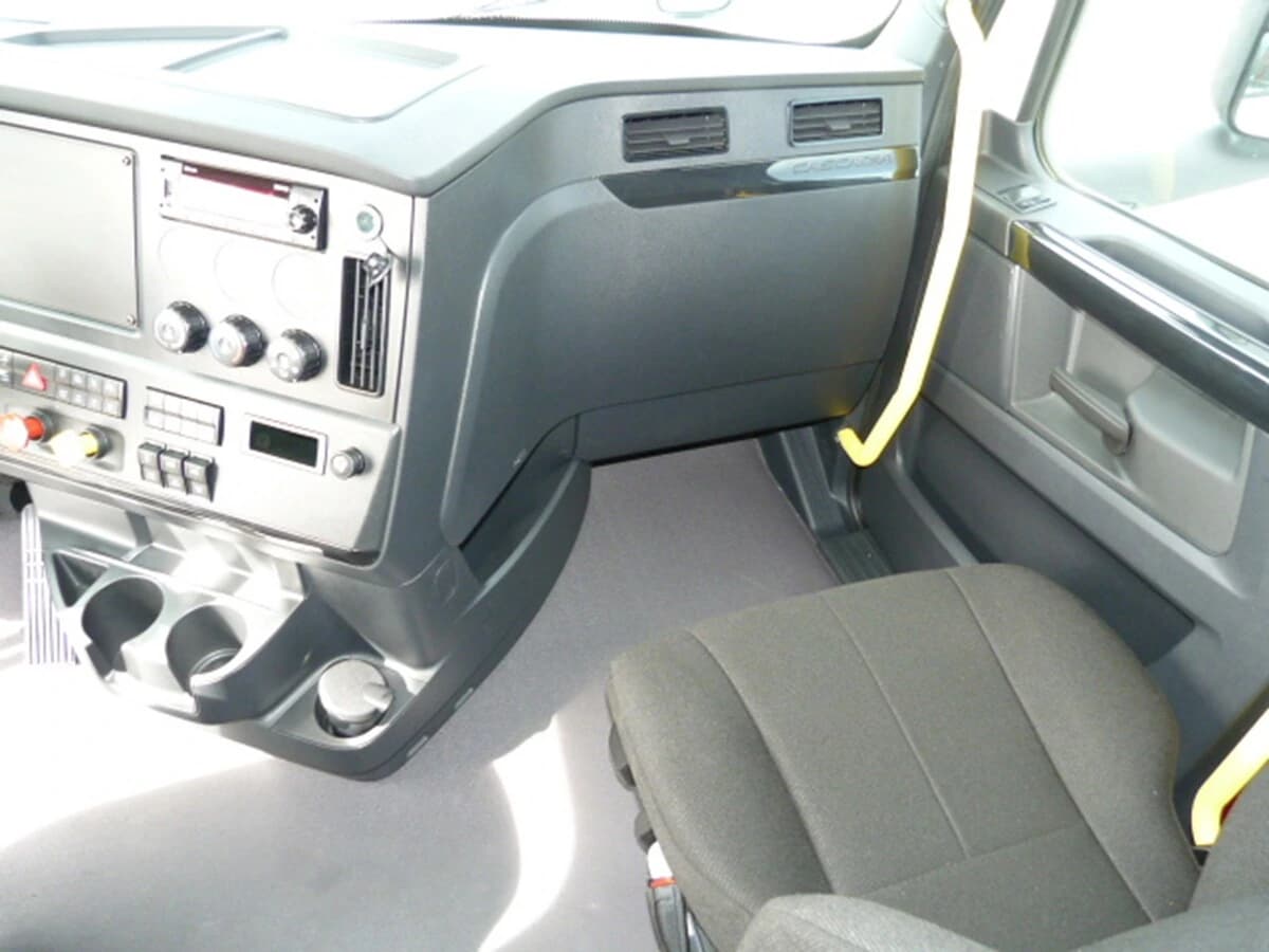 2026 Freightliner Cascadia — photo 19