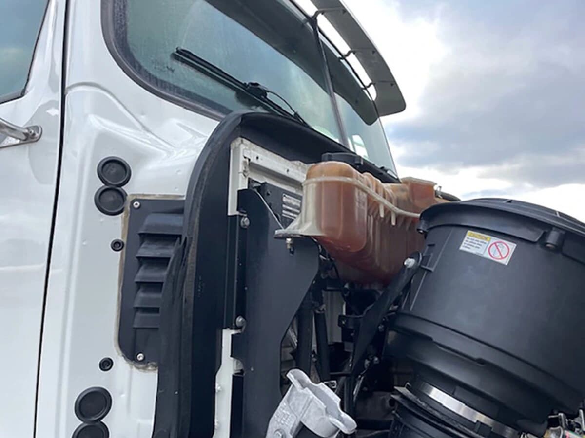 2020 Western Star 4700 — photo 37