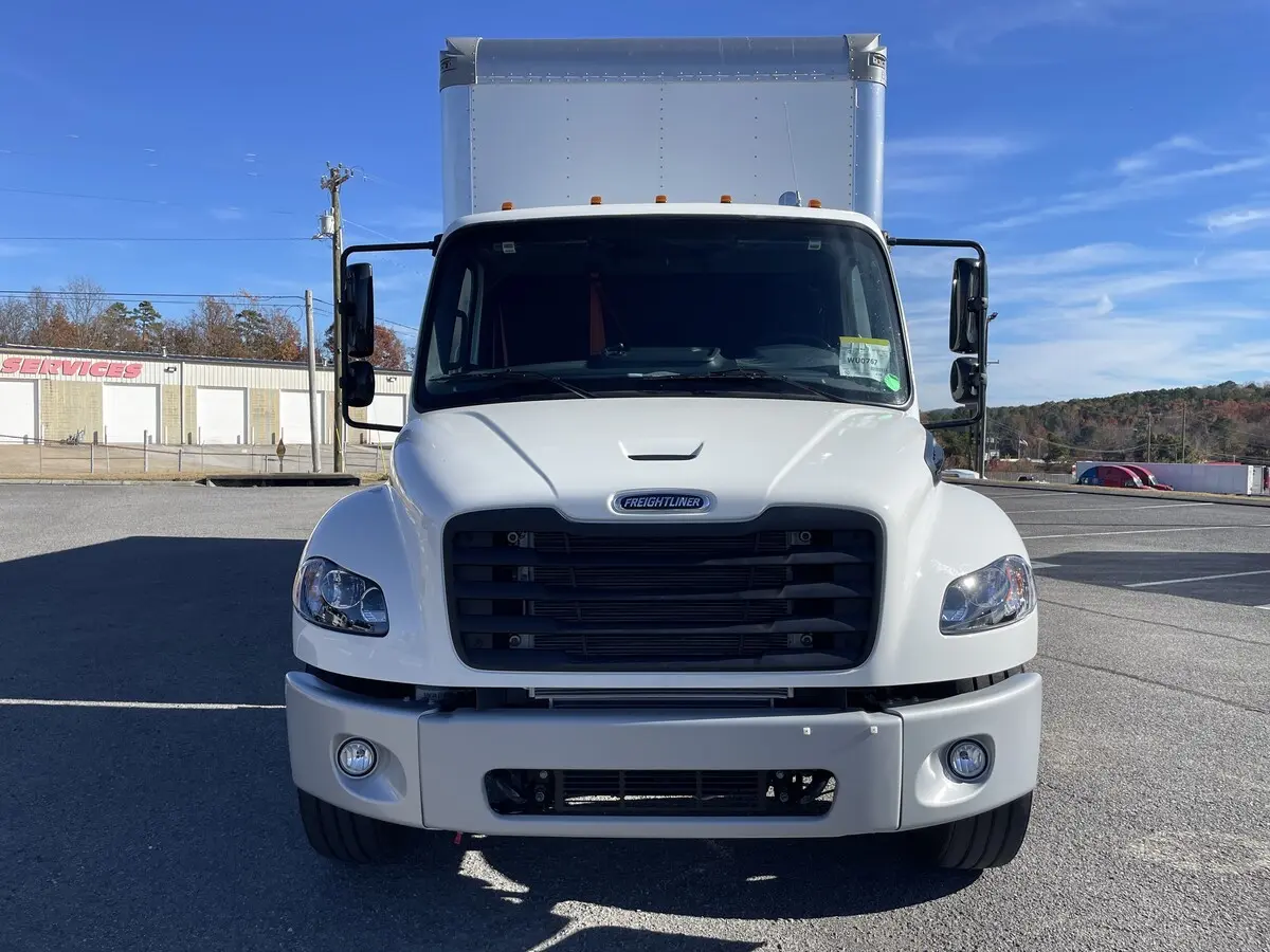 2026 Freightliner M2 106 — photo 2