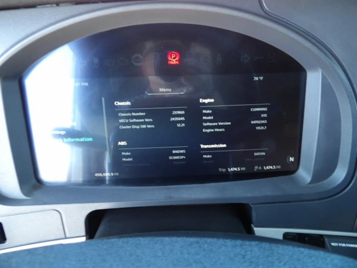 2023 Kenworth T680 — photo 22