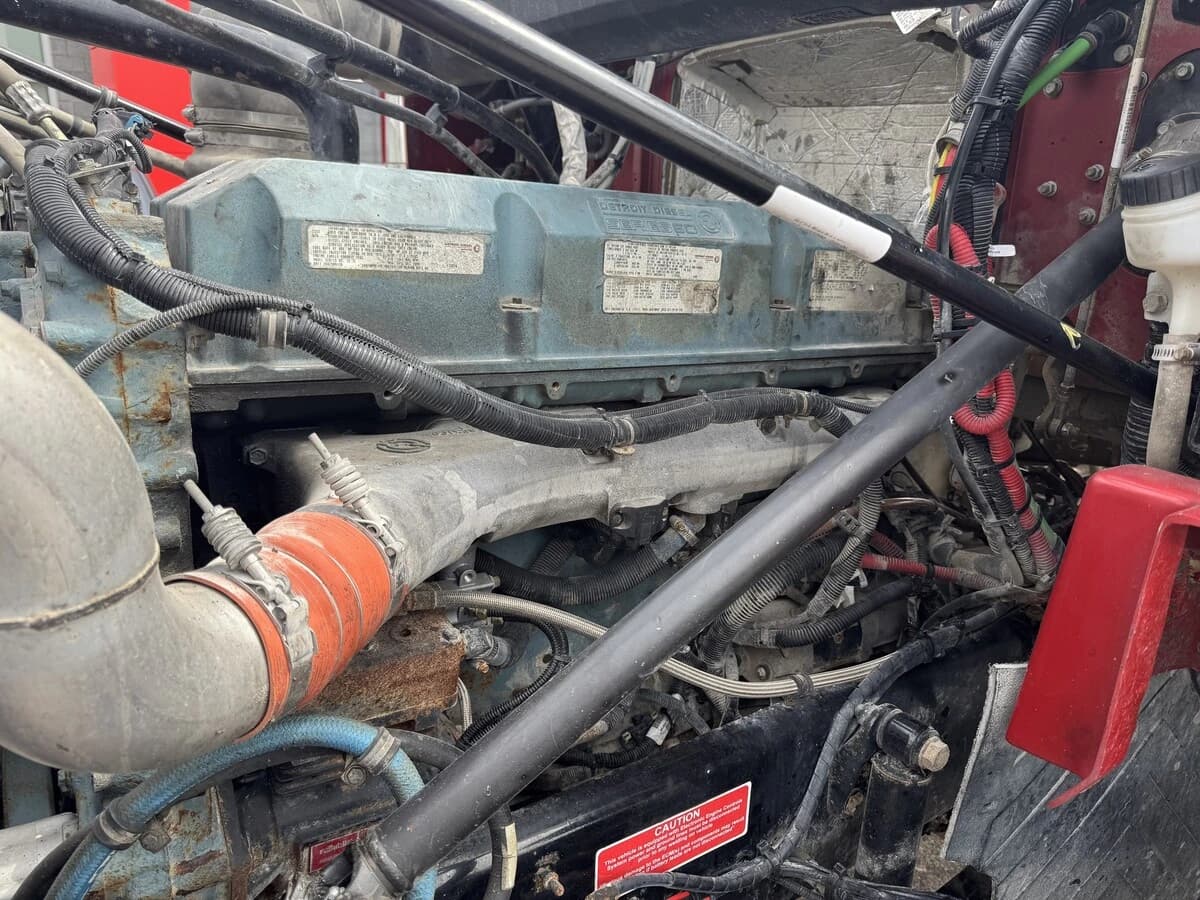 2020 Western Star 4700 — photo 18