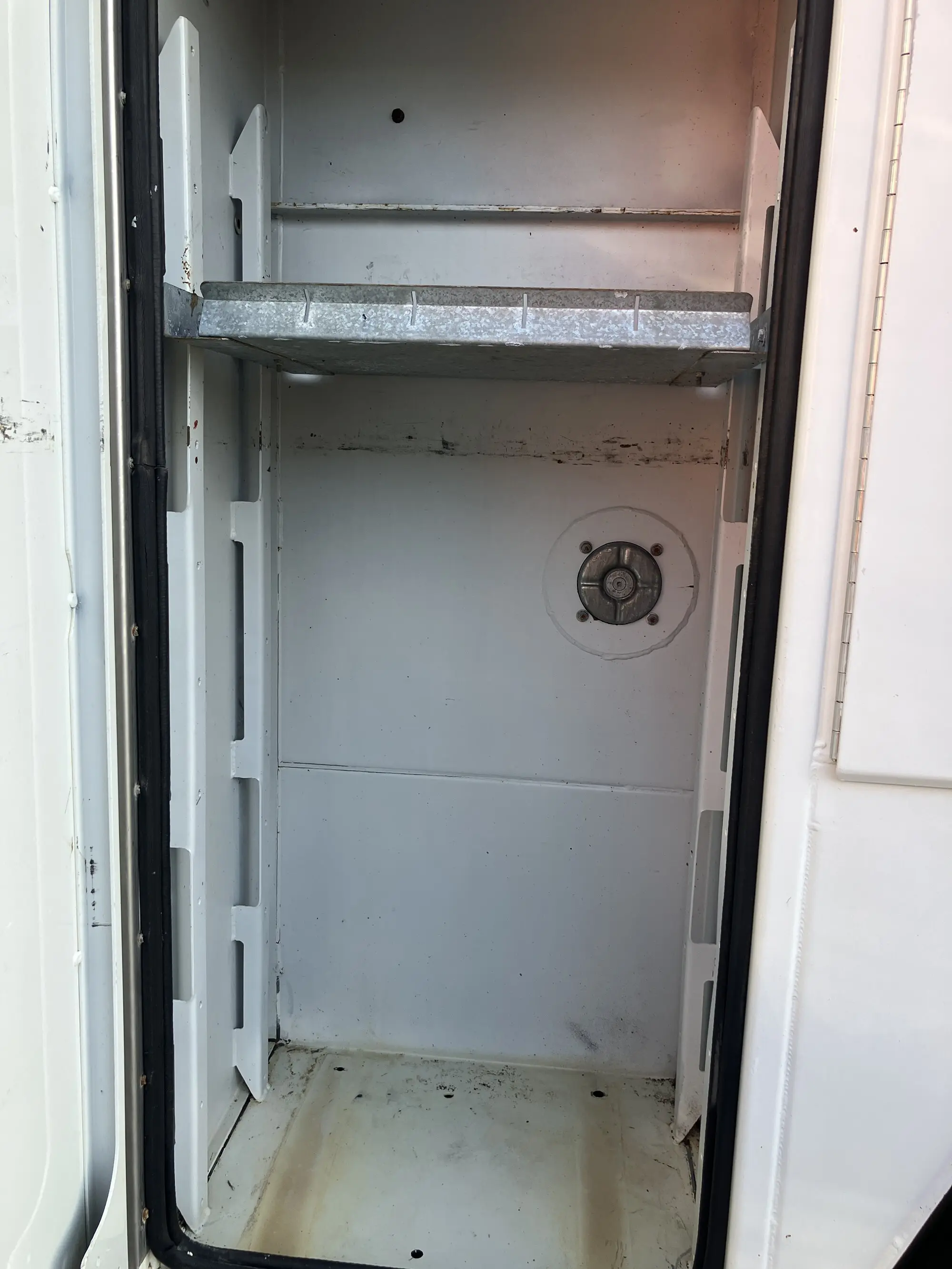 2025 Peterbilt 536 — photo 12