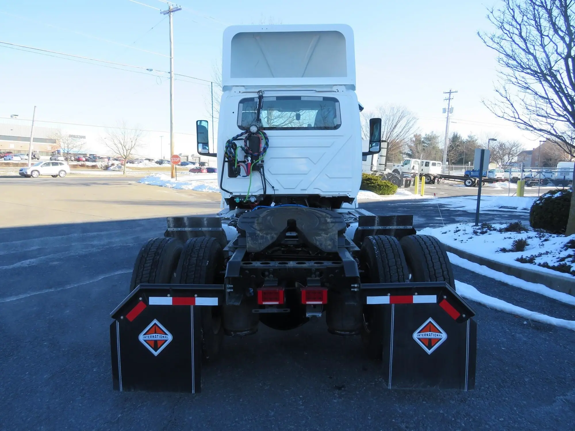 2025 International LT — photo 5