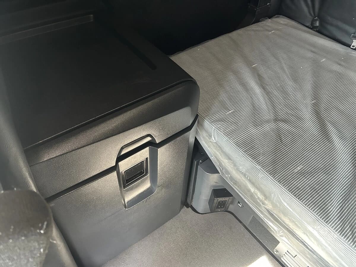 2025 Freightliner Cascadia — photo 21