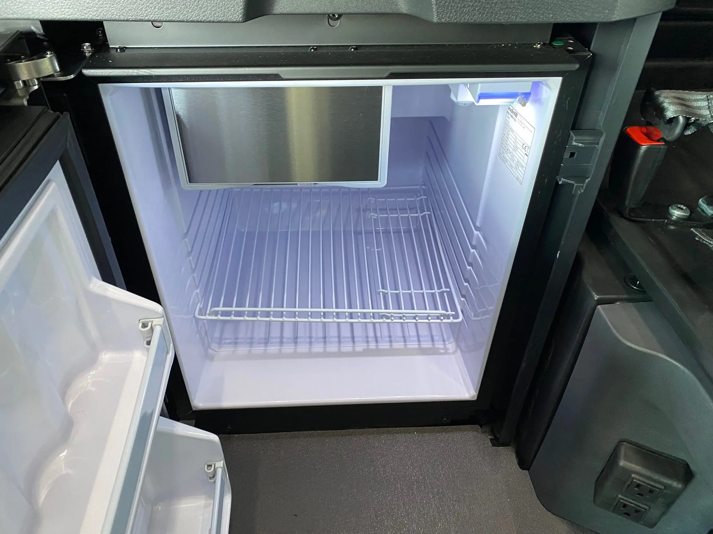 2026 Freightliner Cascadia — photo 24