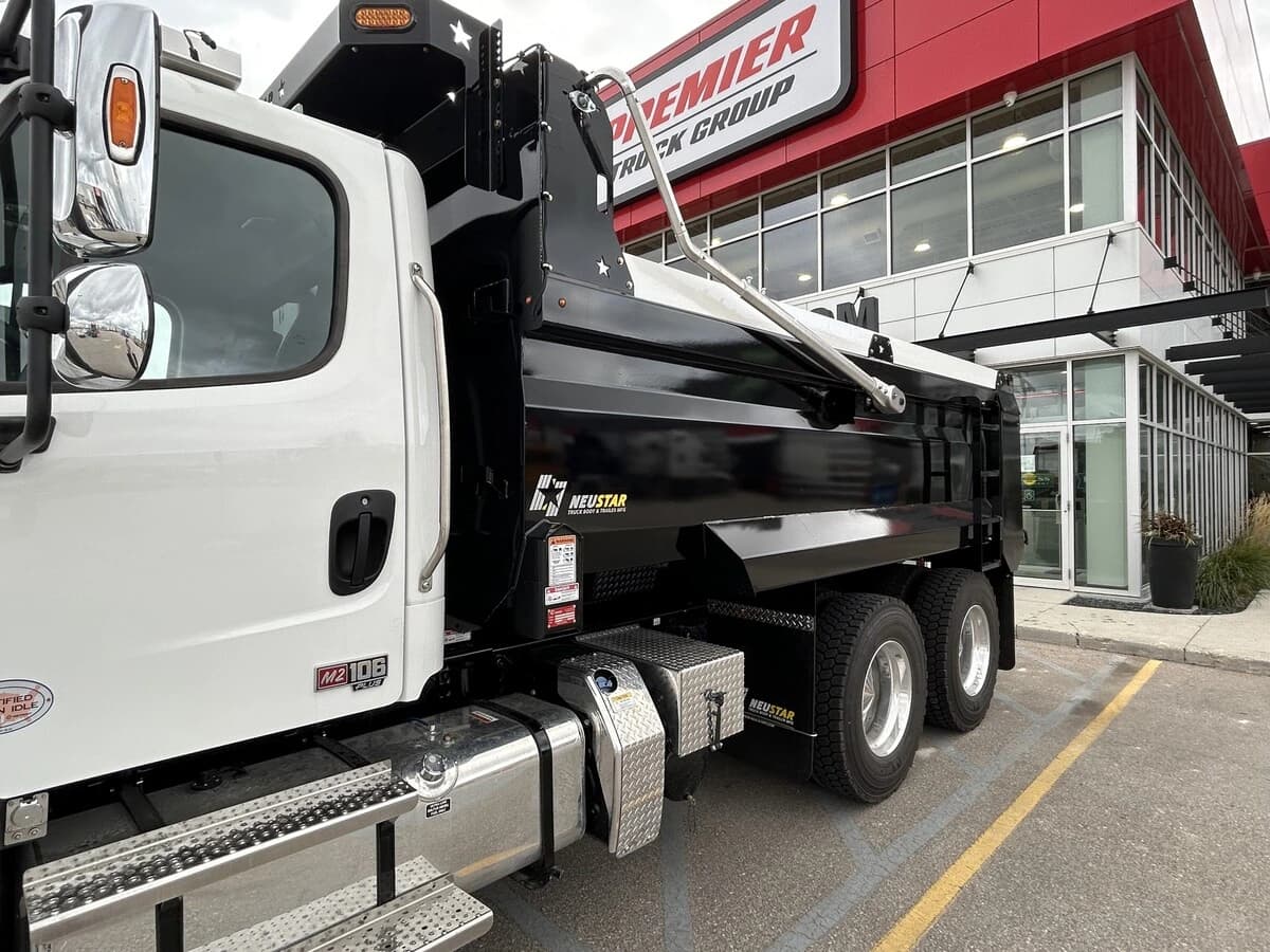 2026 Freightliner M2 106 — photo 9