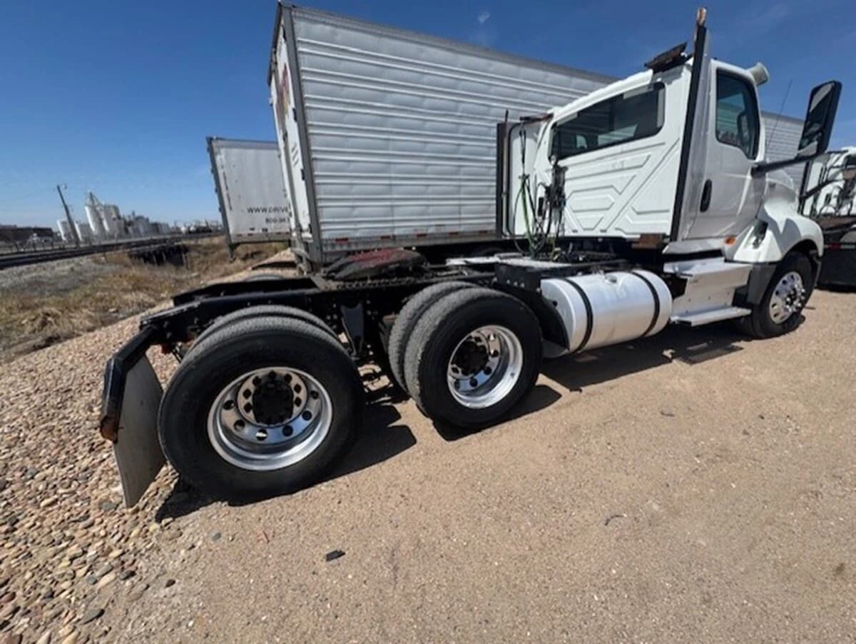 2019 International LT — photo 6