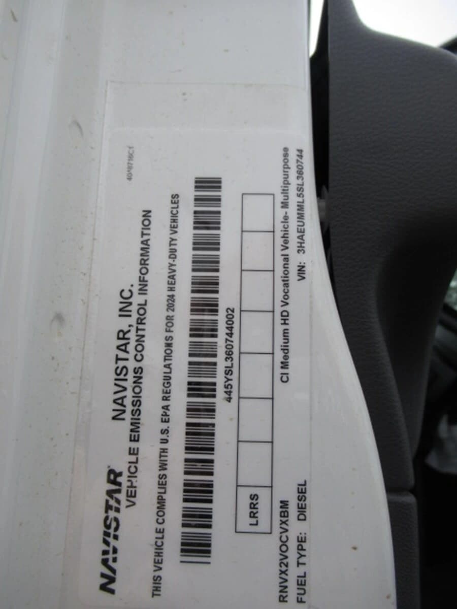 2025 International MV — photo 33