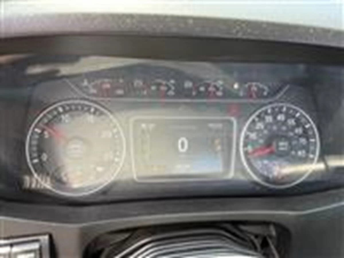 2019 International LT — photo 6