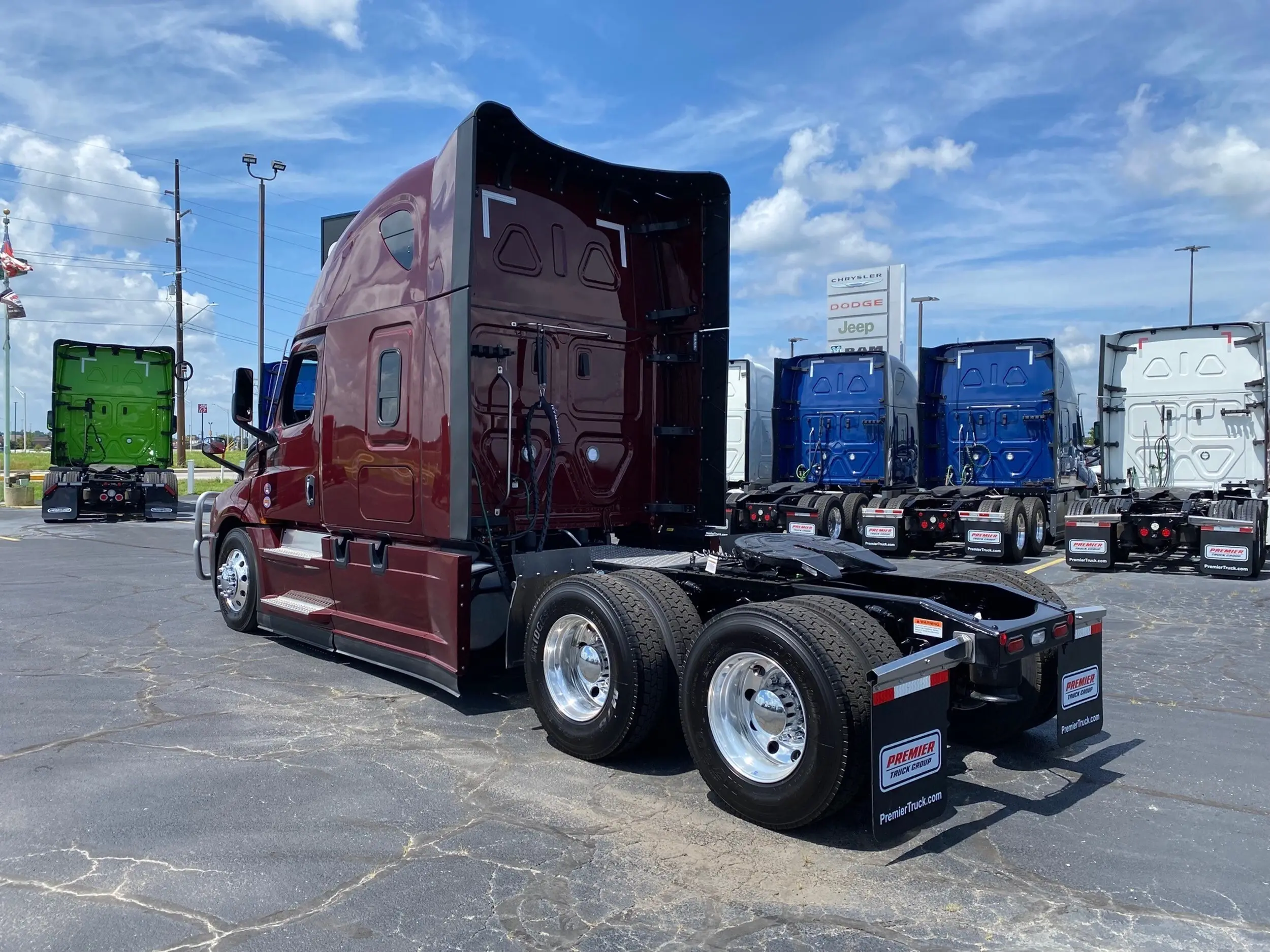 2026 Freightliner Cascadia — photo 6