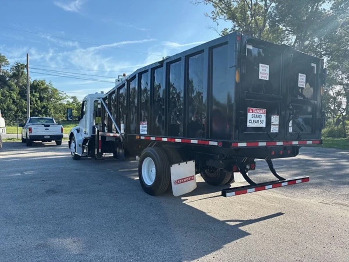 2024 Kenworth T380 — photo 7