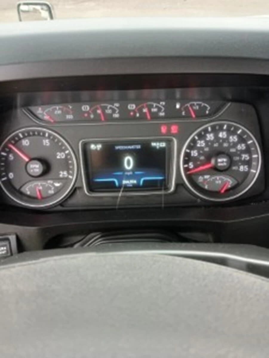 2020 International LT — photo 8