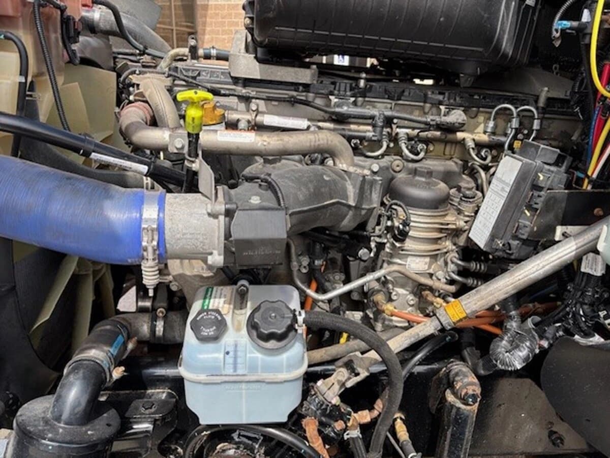 2021 Freightliner 122SD — photo 18