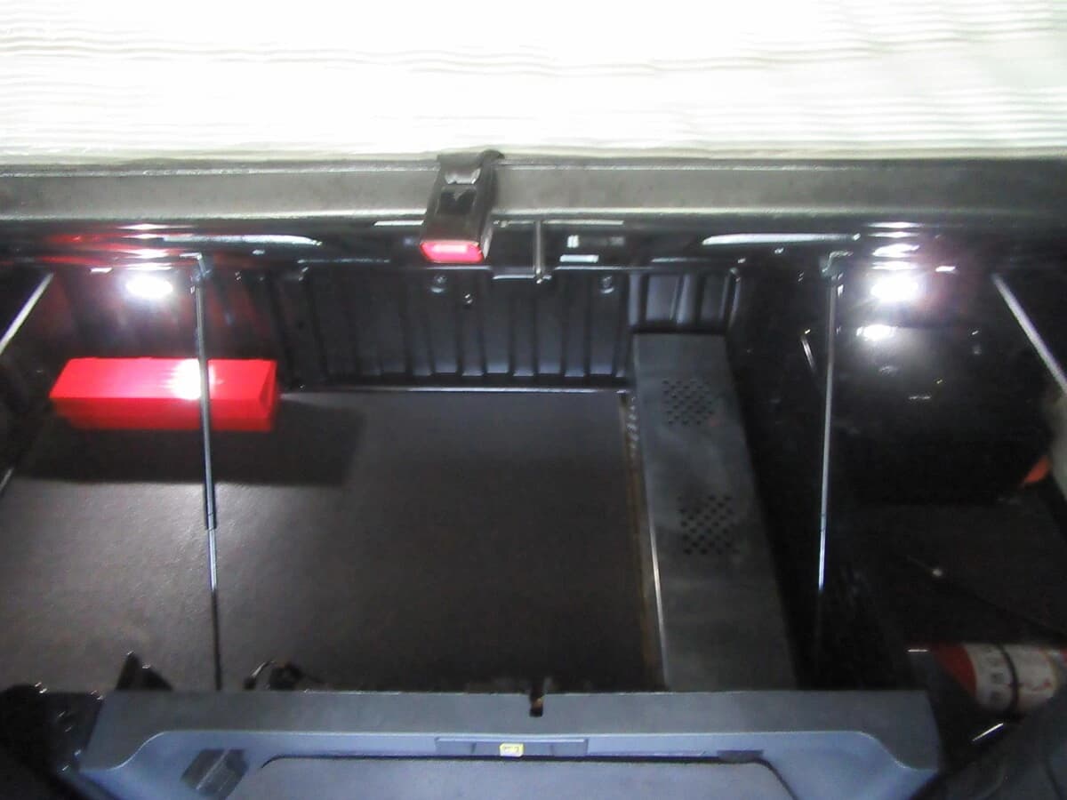 2025 Freightliner Cascadia — photo 23