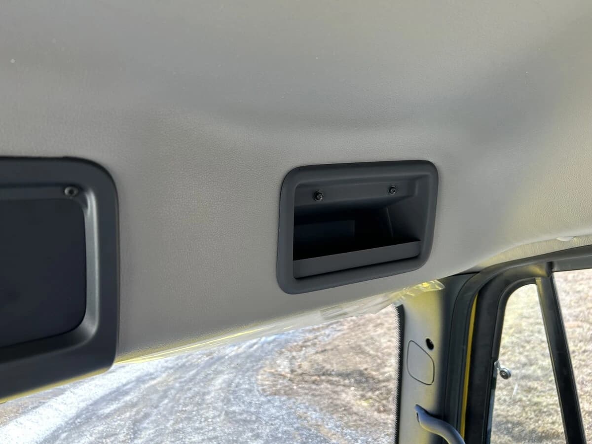 2025 Freightliner M2 106 — photo 15