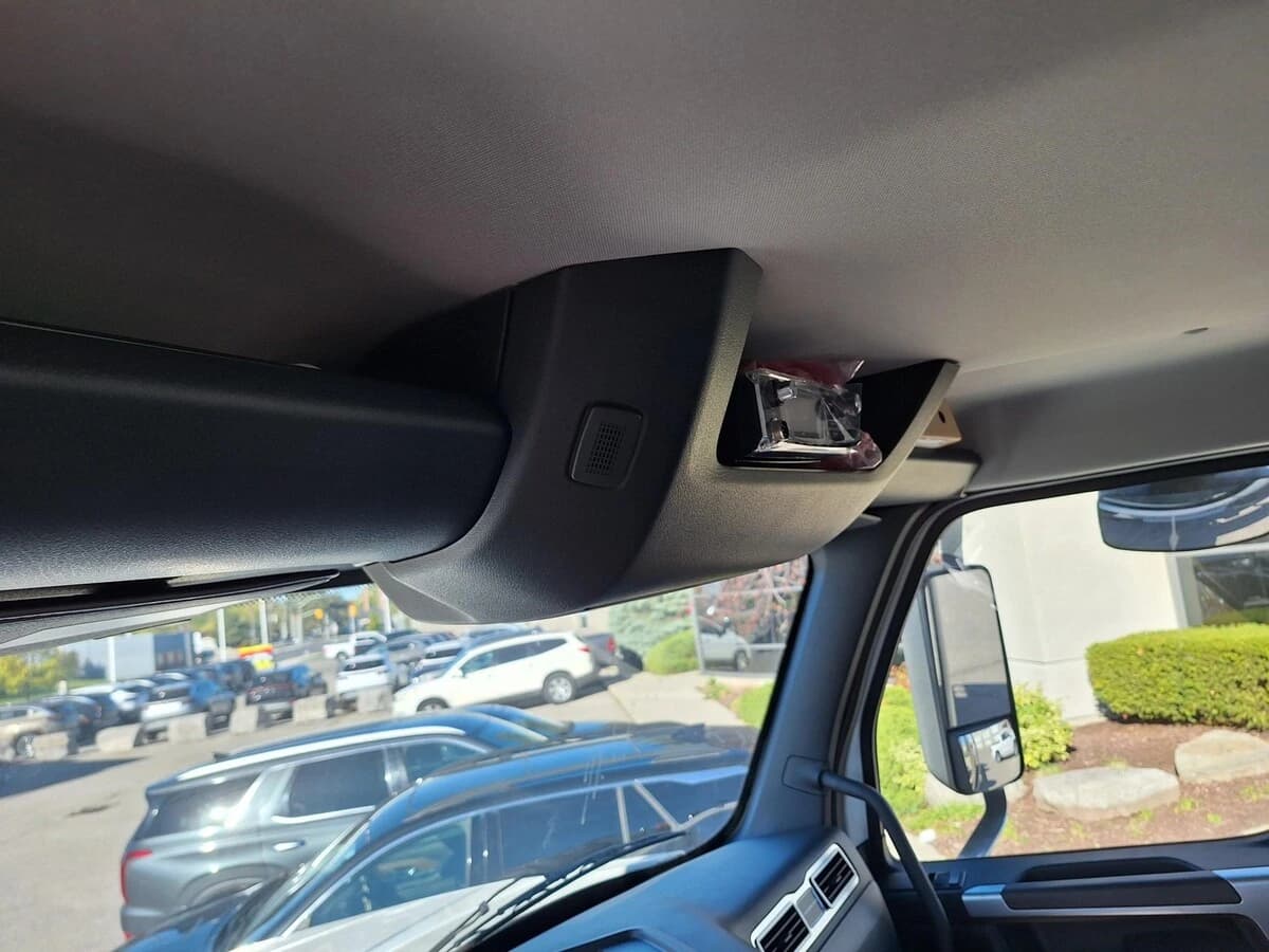 2025 Western Star 49X — photo 12