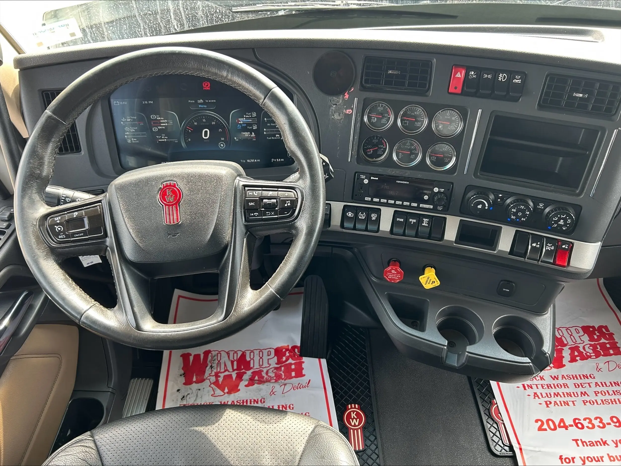 2022 Kenworth T680 — photo 8
