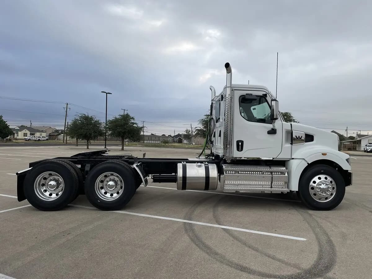 2026 Western Star 49X — photo 5