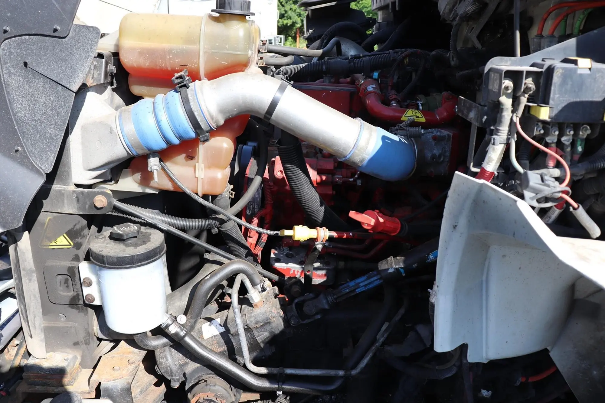 2018 International 4300 — photo 11