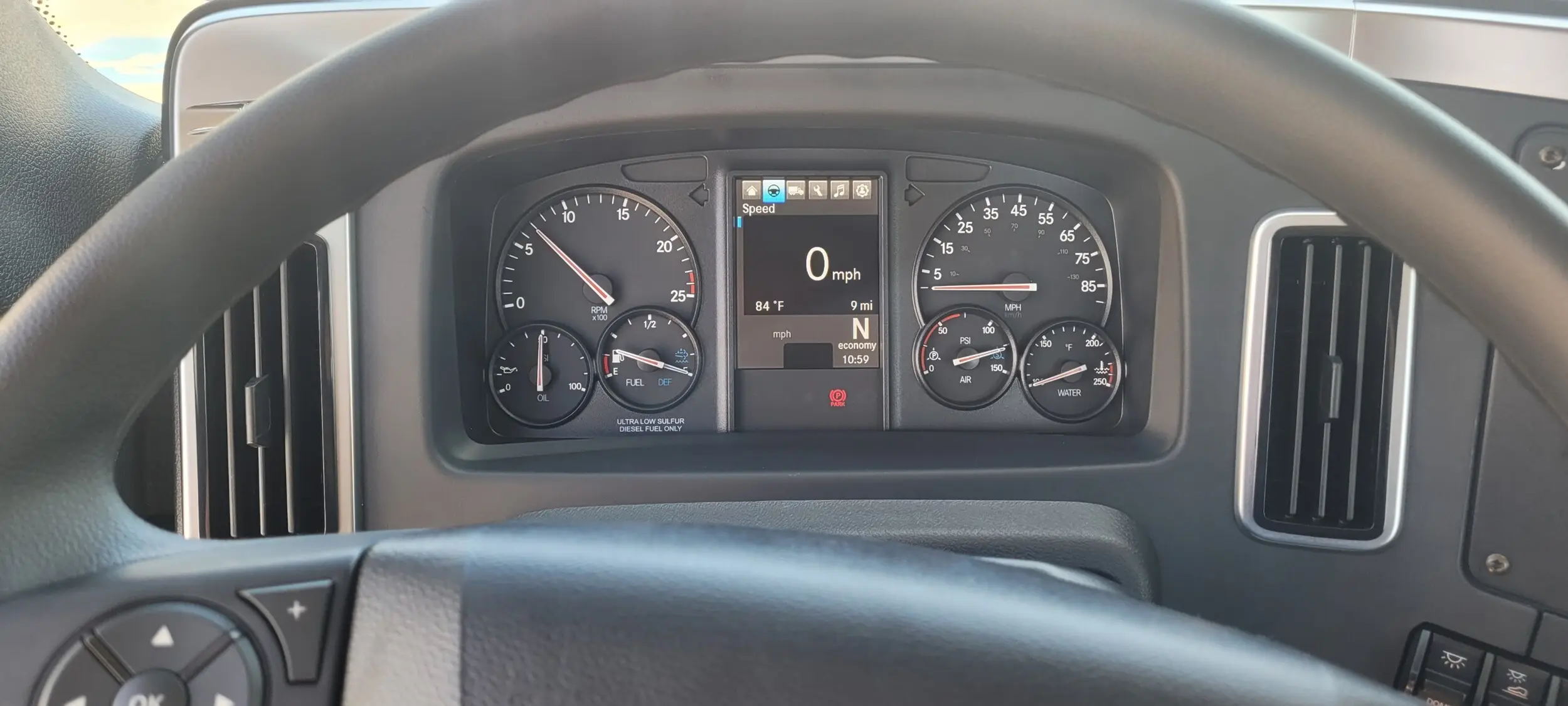 2026 Western Star 49X — photo 9