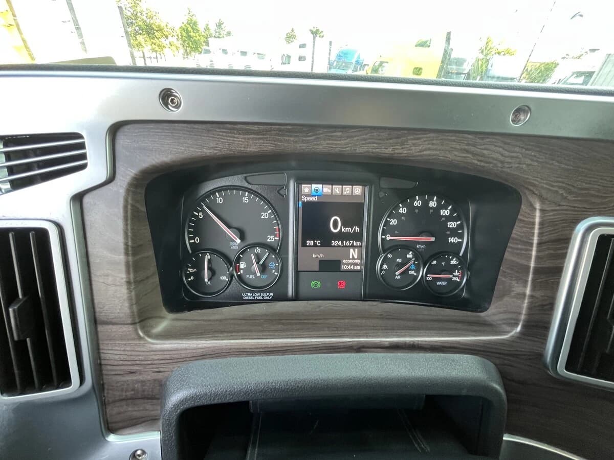 2024 Western Star 49X — photo 23